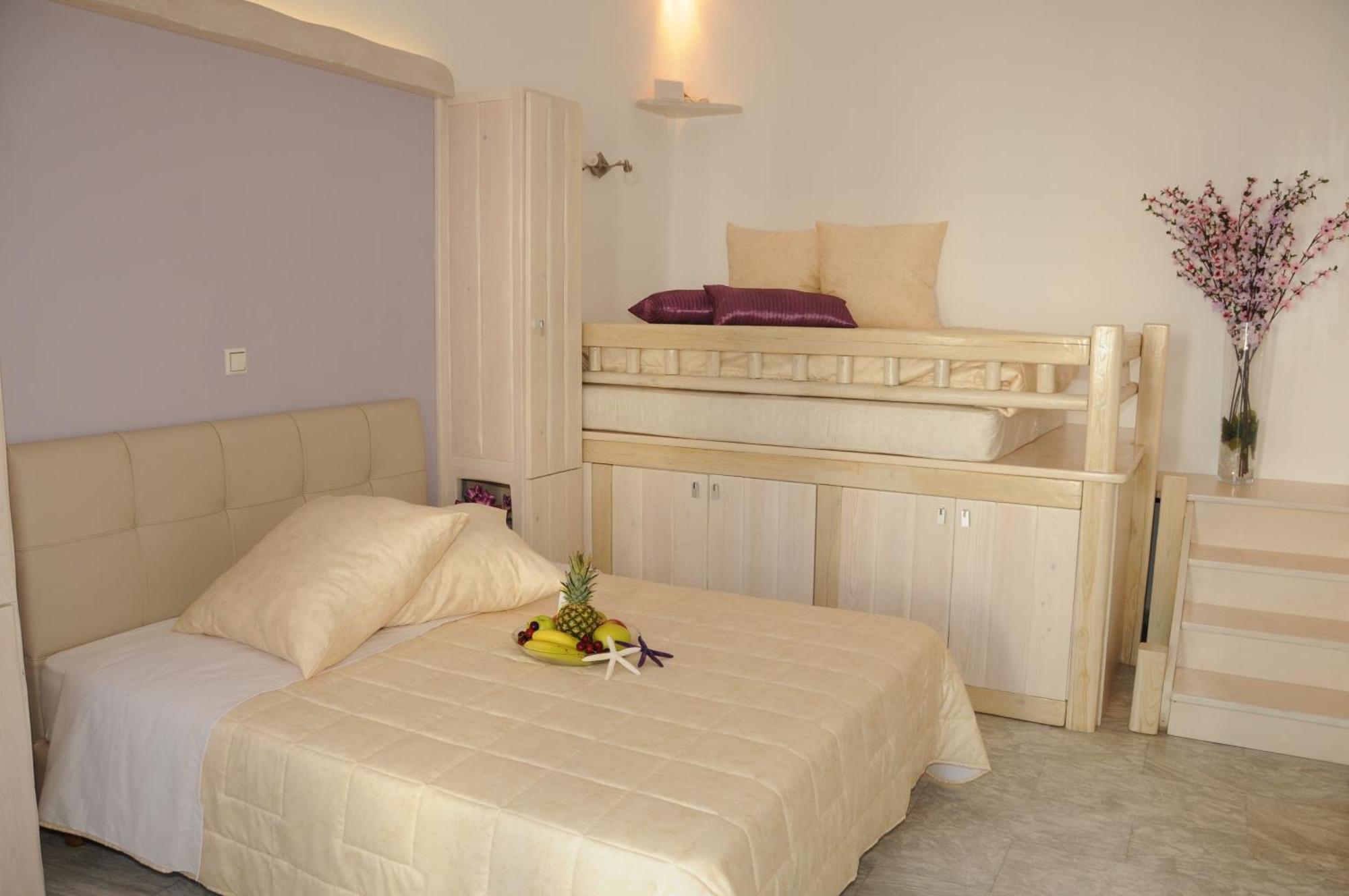 Starlight Luxury Mykonos Town