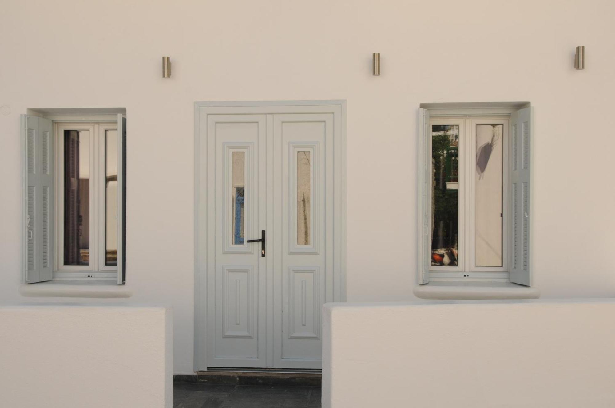 Starlight Luxury Mykonos Town