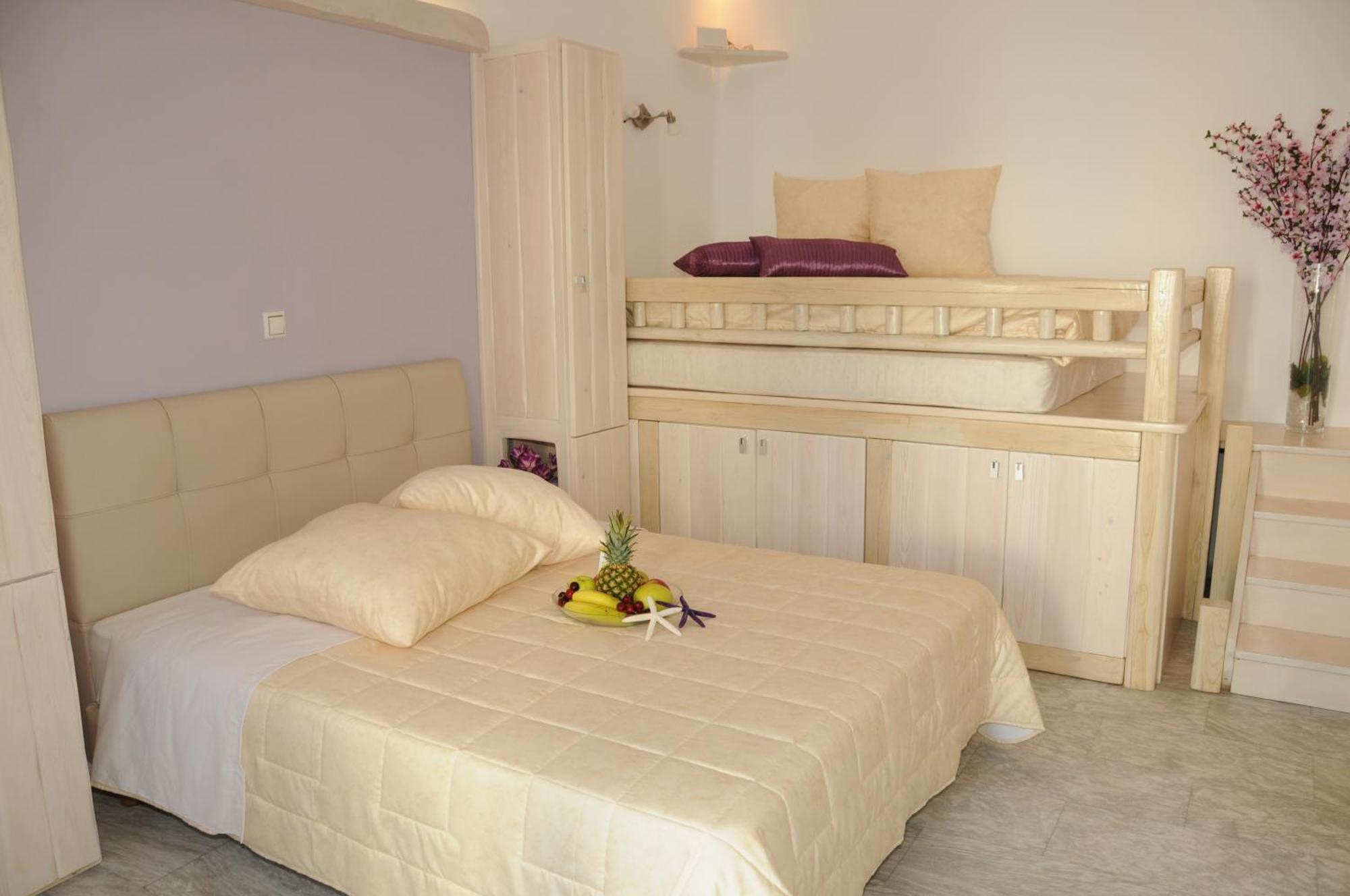 Starlight Luxury Mykonos Town